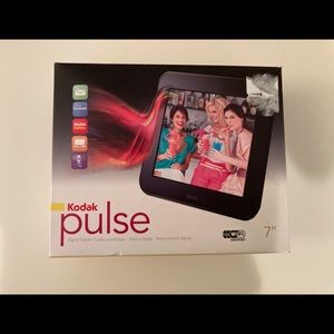 Kodak Pulse Digital Photo Frame
